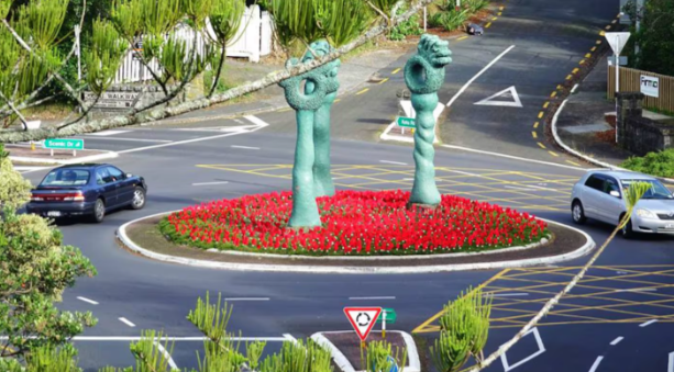 Titirangi roundabout